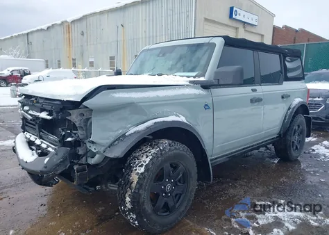 2021 Ford Bronco Black Diamond z USA, uszkodzony, nr VIN 1FMEE5DH0MLA84437